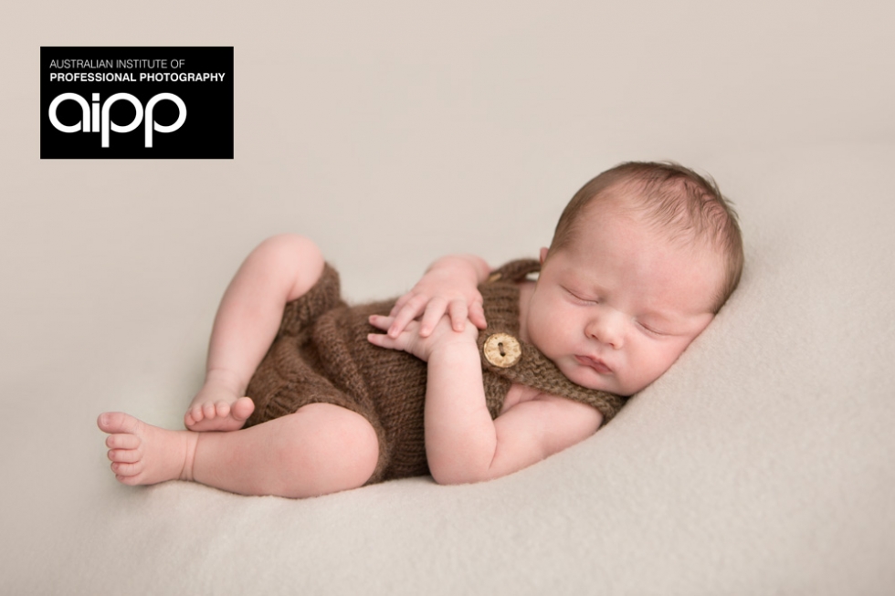 aipp-professional-photographer-newborn-brisbane(pp_w980_h653)