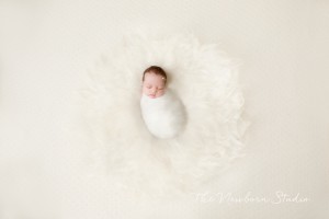 newborn baby girl feather wreath