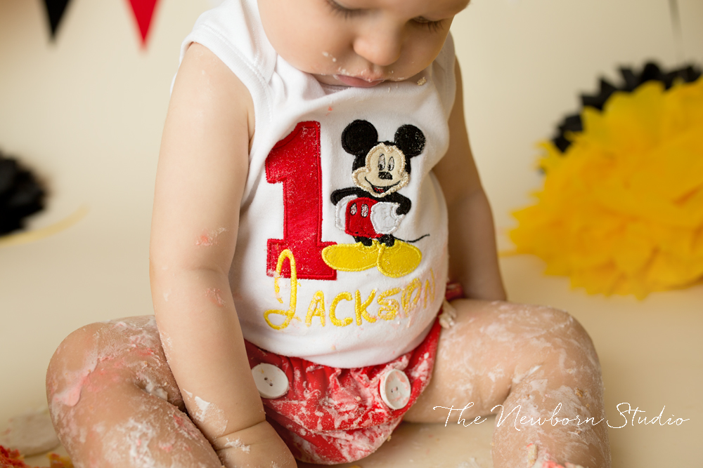 red yellow mickey mouse cake smash
