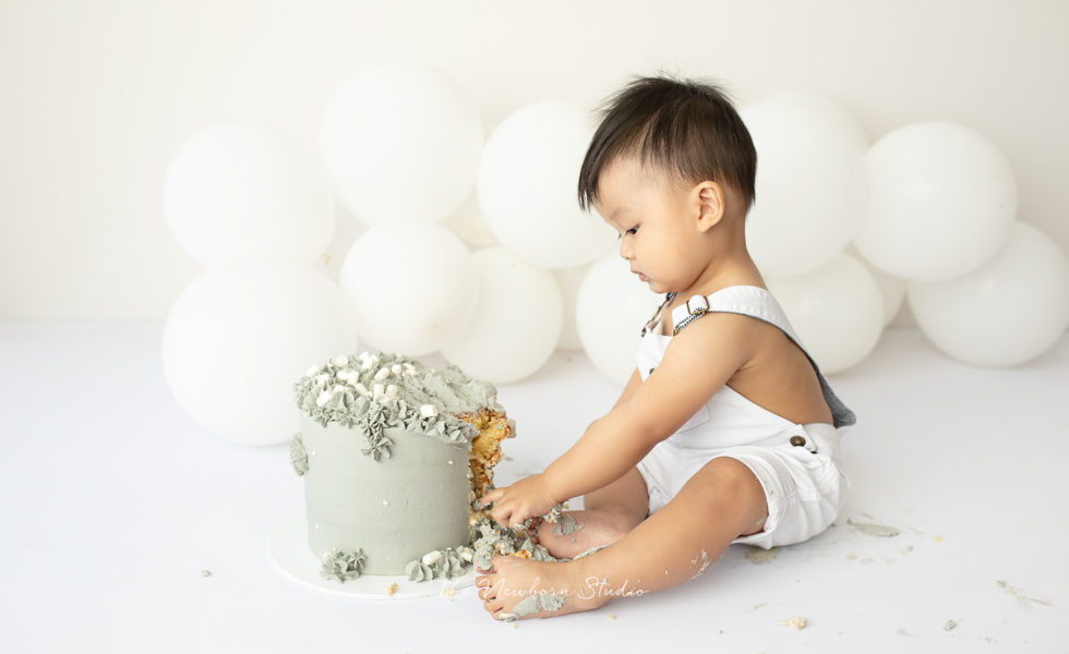 whats involved in a cake smash session