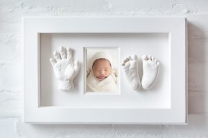 hand and feet casting photo